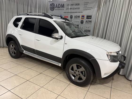 RENAULT DUSTER 2.0 DYNAMIQUE 4X2 16V FLEX 4P AUTOMÁTICO RENAULT DUSTER 2.0 DYNAMIQUE 4X2 16V FLEX 4P AUTOMÁTICO